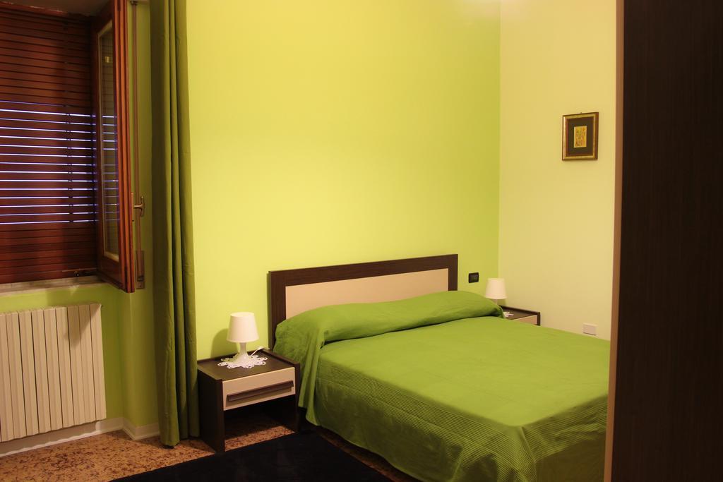 B&B Fiori Di Lava Nicolosi Rum bild