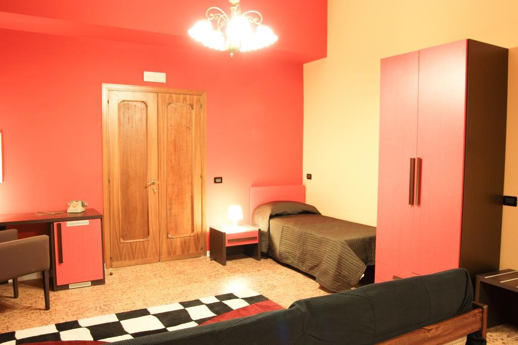 B&B Fiori Di Lava Nicolosi Rum bild