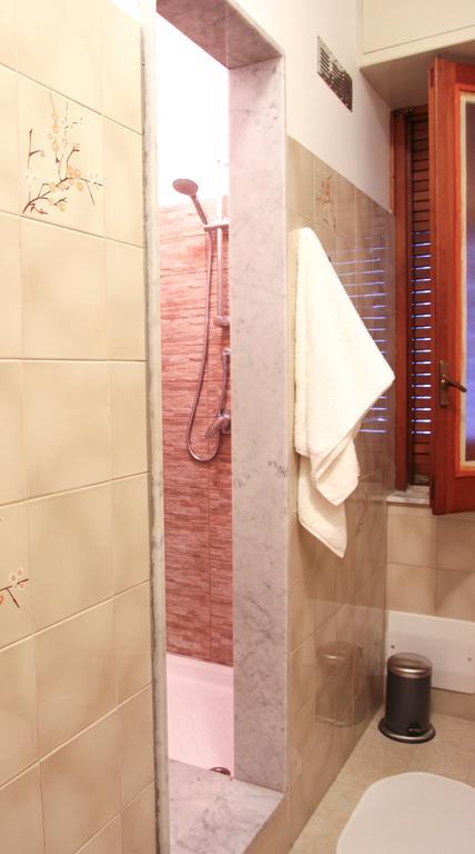 B&B Fiori Di Lava Nicolosi Rum bild